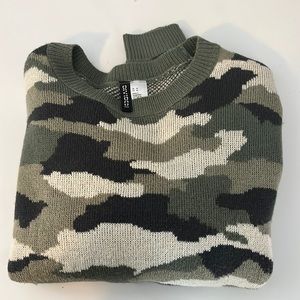 H and M camo sweater